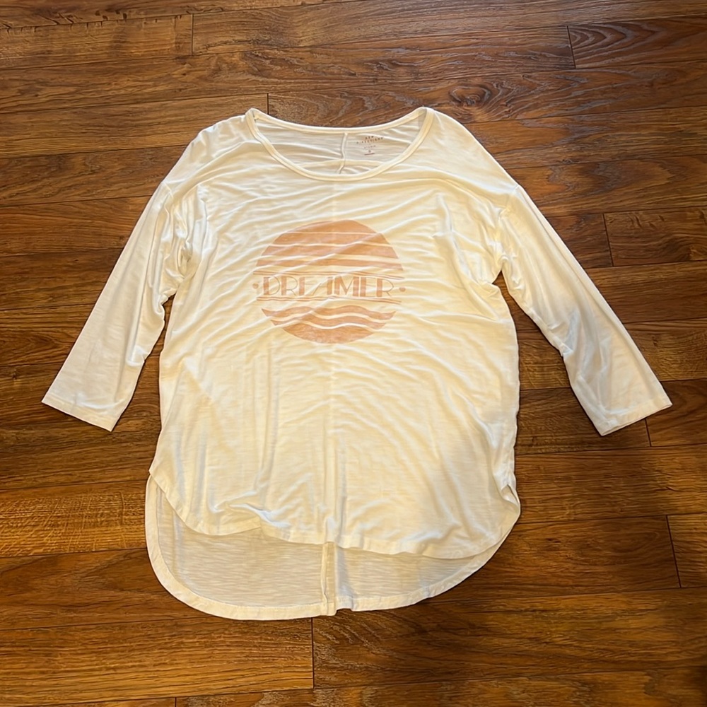 New directions 3/4 sleeve light weight top
